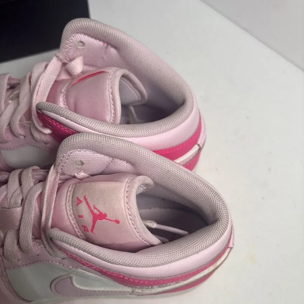 Nike Air Jordan Retro 1 Mid Barbie Pink Air DQ8423-661 GS & Women's Size 6y/7.5w